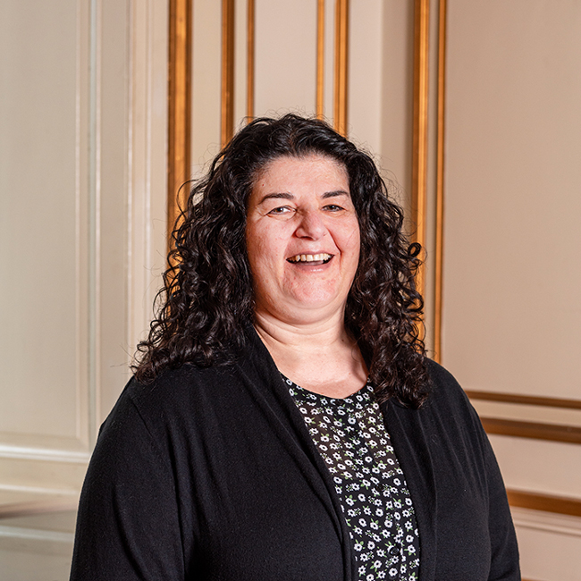 Denise Yoreff headshot